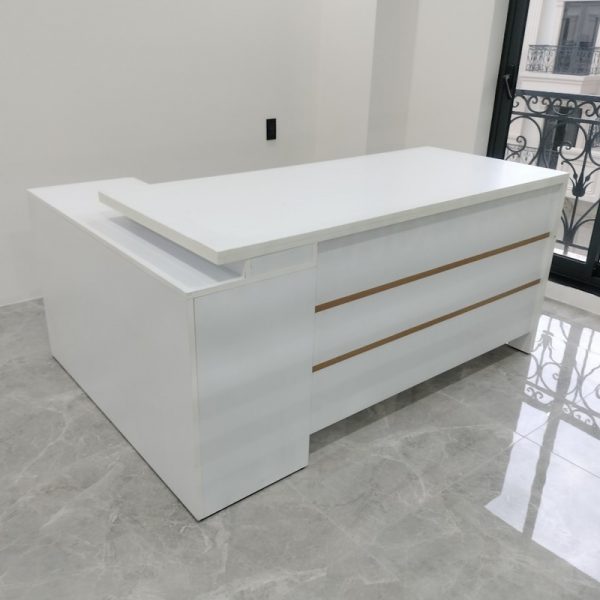 Bàn làm viêc giám đốc 1m6*1m2 MDF màu trắng