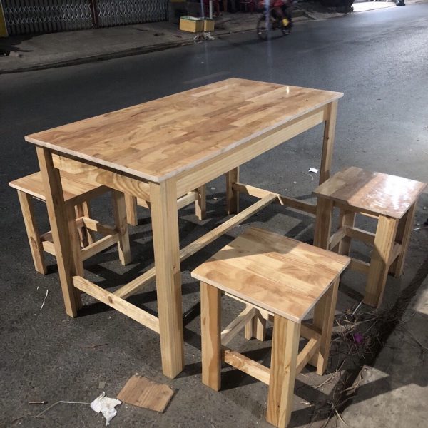Bộ bàn ăn quán ăn 4 ghế đôn gỗ mới 99%