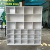 Kệ gỗ MDF màu trắng 2m*2m4 mới 99%