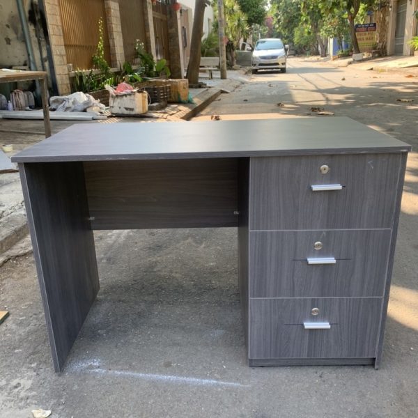 Bàn làm việc 3 hộc 1m2*60cm mới giá rẻ