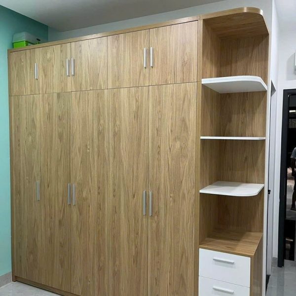 Tủ quần áo gia đình 2m4*2m4 MDF mới 97%