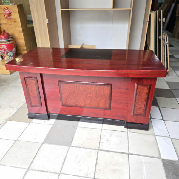 Thanh lý bàn làm việc giám đốc 1m6*80cm sang trọng