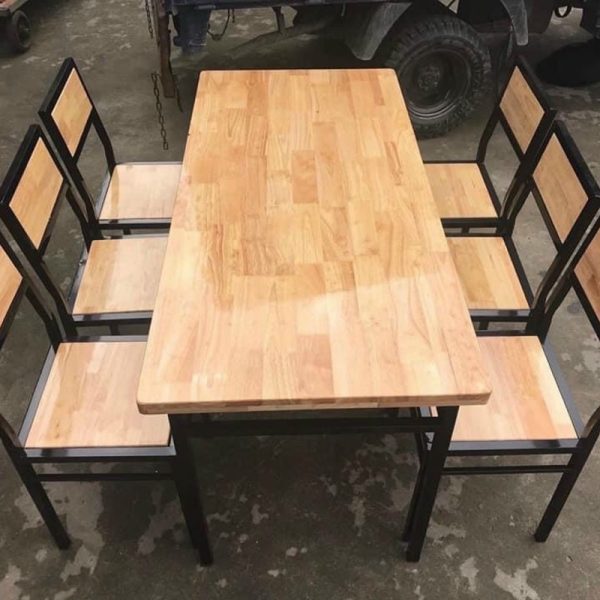 Bộ bàn ghế quán ăn chân sắt mặt gỗ tự nhiên giá rẻ