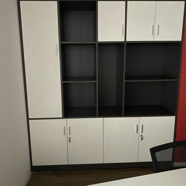 Tủ hồ sơ 1m8*2m có cánh màu xám mới