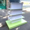 Kệ trưng bày sãn phẩm ở giữa mới giá rẻ