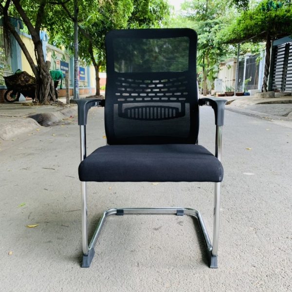 Thanh lý ghế chân quỳ mới 99%