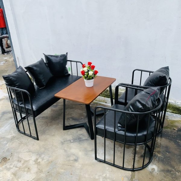Combo sofa cafe khung sắt vòng cung mới 99%