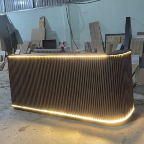Thanh lý quầy tiếp khách 2m gỗ MDF có đèn mới 100%
