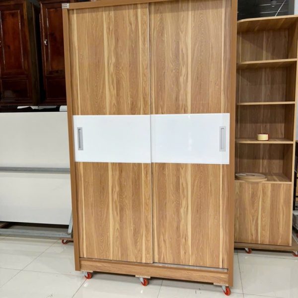 Thanh lý tủ quần áo 1m2*2m MDF cửa lùa mới 99%