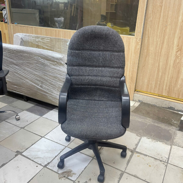 Thanh lý ghế vải nỷ lưng cao hòa phát 95%