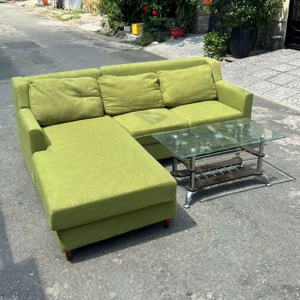Thanh lý bộ sofa chữ L màu xanh mới 90%