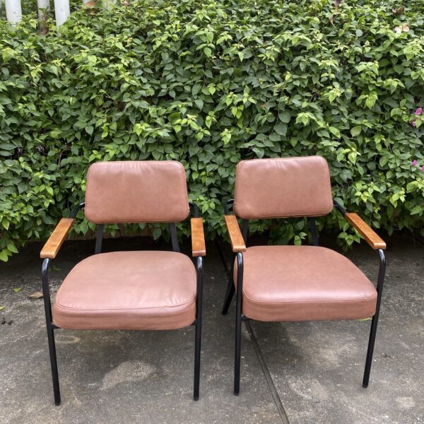 Thanh lý ghế cafe phòng lạnh có tay như mới