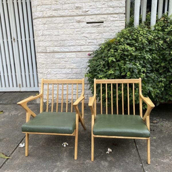 Thanh lý ghế gỗ lót nệm hàng cao cấp