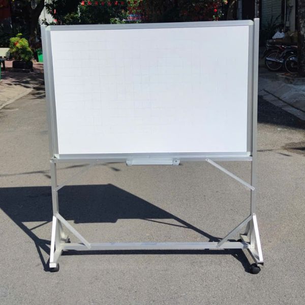 Thanh lý Bảng viết bút lông di động 1m2x90cm cũ