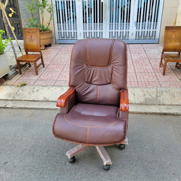 Ghế xoay Giám đốc nâu cũ bọc da 2 chức năng
