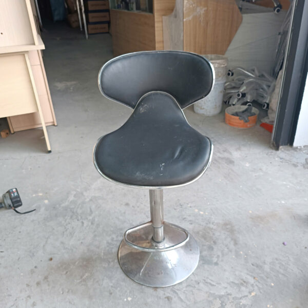 Ghế bar chân inox cũ màu đen giá rẻ