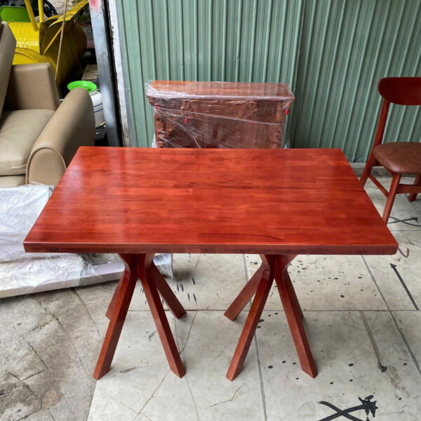 Bàn ăn gỗ màu nâu 1mx60cm giá rẻ