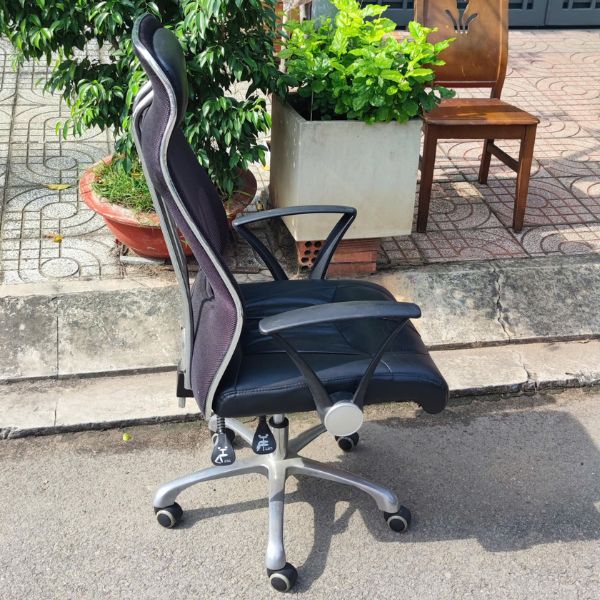 ghe-truong-phong-boc-da-thanh-ly