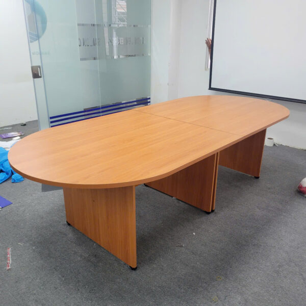 Bàn họp oval 2m4 cũ giá rẻ chất lượng cao