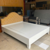 Thanh lý giường bọc nệm 1m6 tân cổ điển giá rẻ