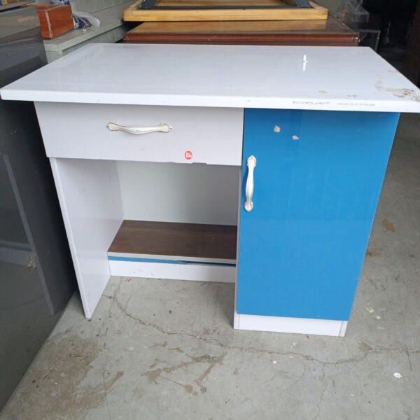 Bàn làm việc có hộc 80cmx50cm cũ trắng phối xanh
