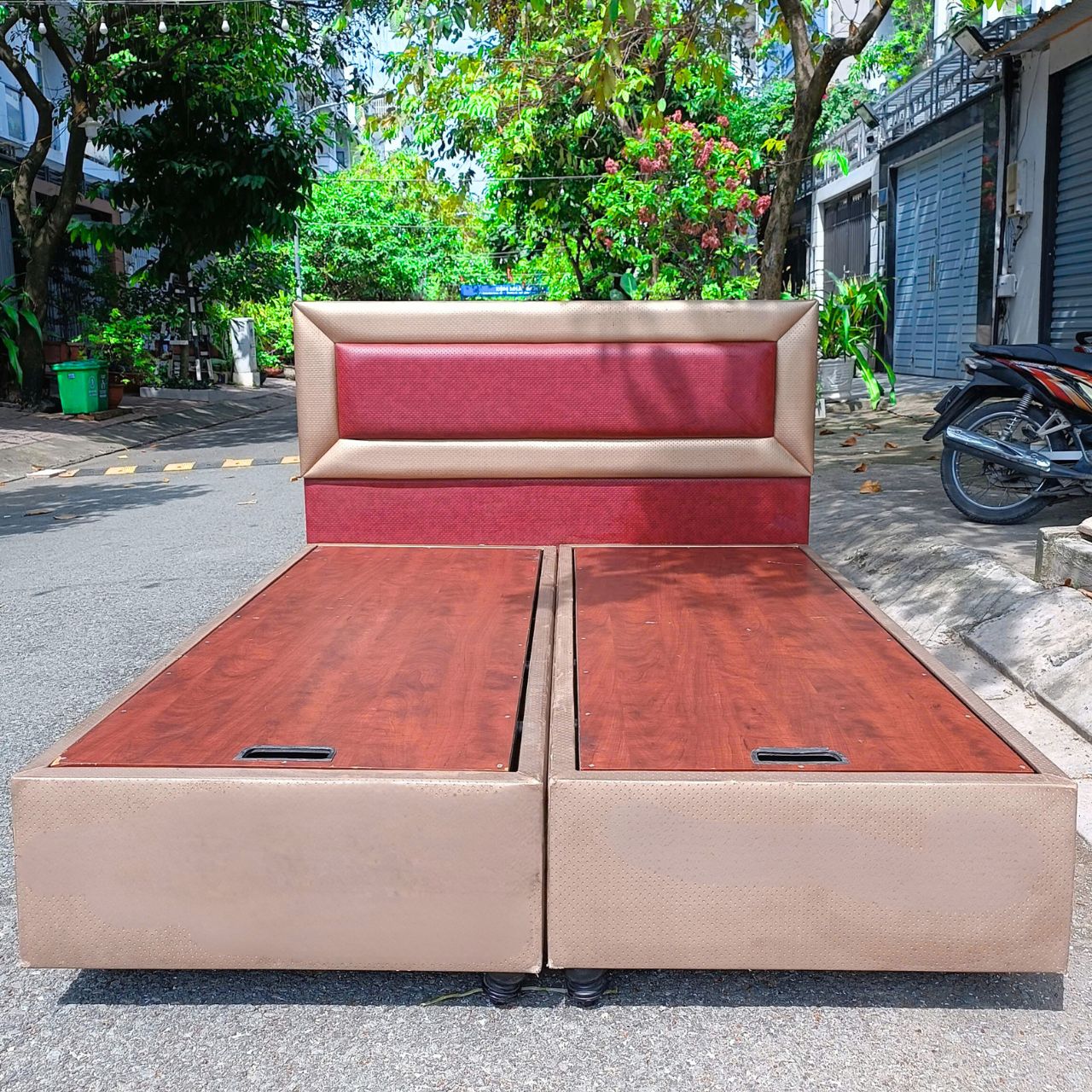 giuong-boc-da-thanh-ly