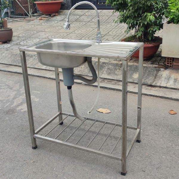 bon-rua-chen-inox-thanh-ly