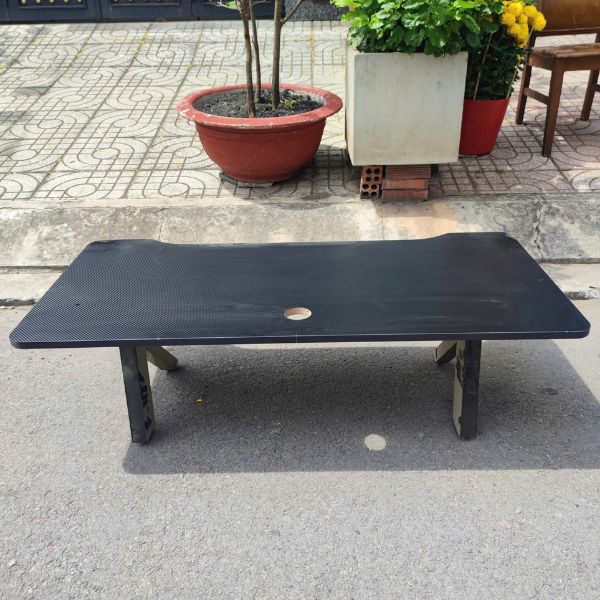 ban-bet-gap-gon-thanh-ly