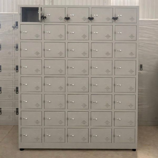 Tủ locker sắt hiện đại 40 ngăn cao cấp